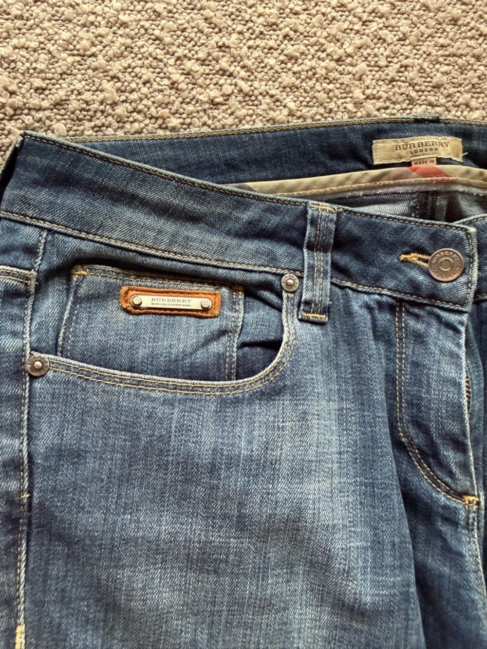 Burberry Women's Medium Blue Straight-Leg Denim Jeans